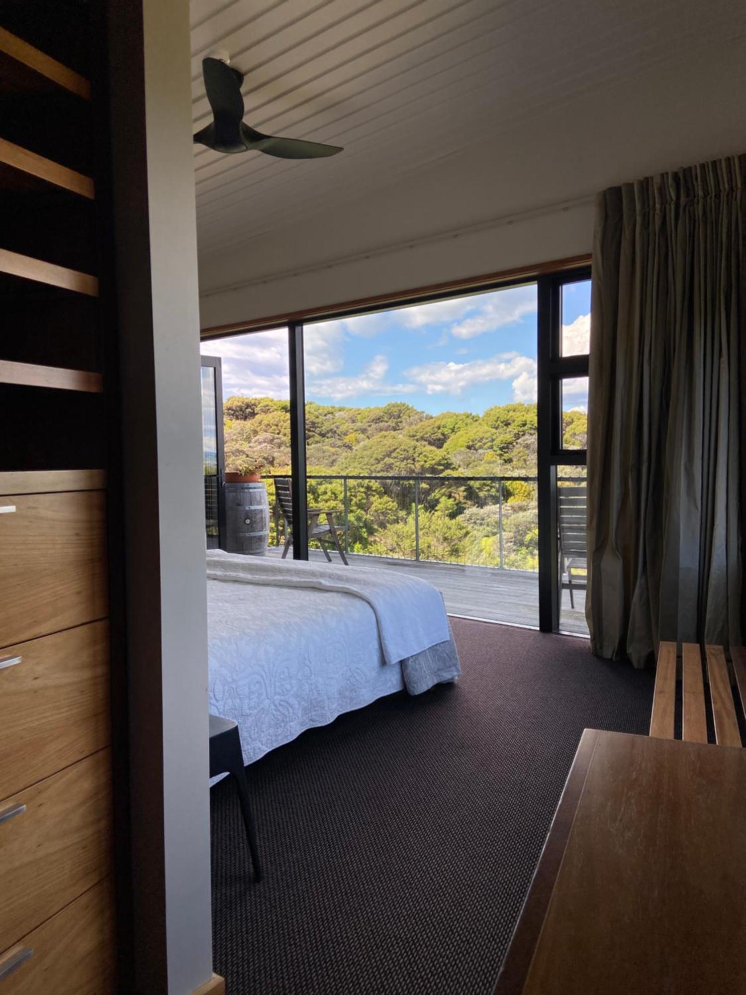 فندق La Bodega Waiheke Island Surfdale المظهر الخارجي الصورة